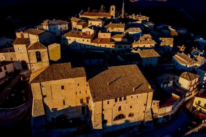 escort Monteleone di Spoleto