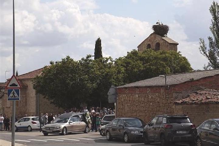 escort Monterrubio de Armuna