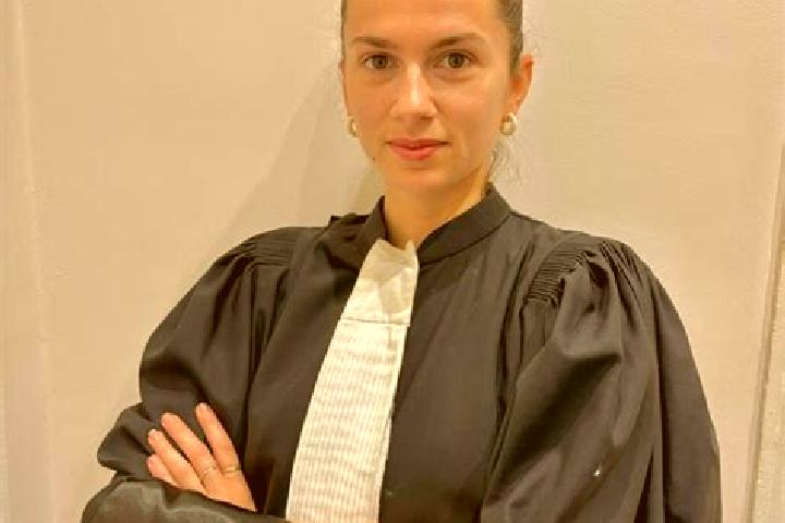 escort Montreuil-l Argille