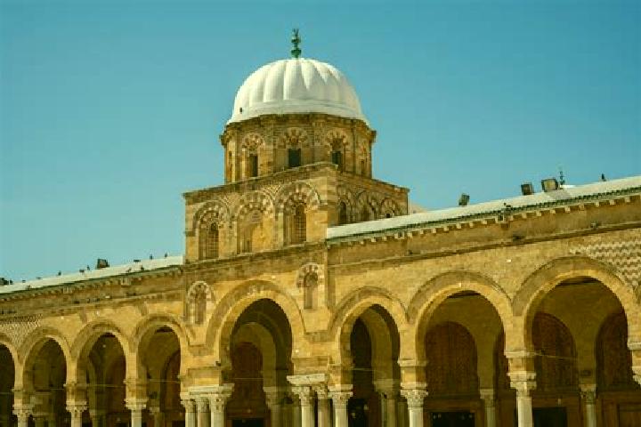 escort Mosquee