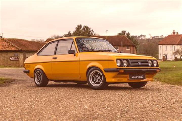 escort Moulden