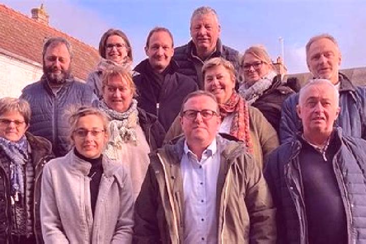 escort Moulins-la-Marche