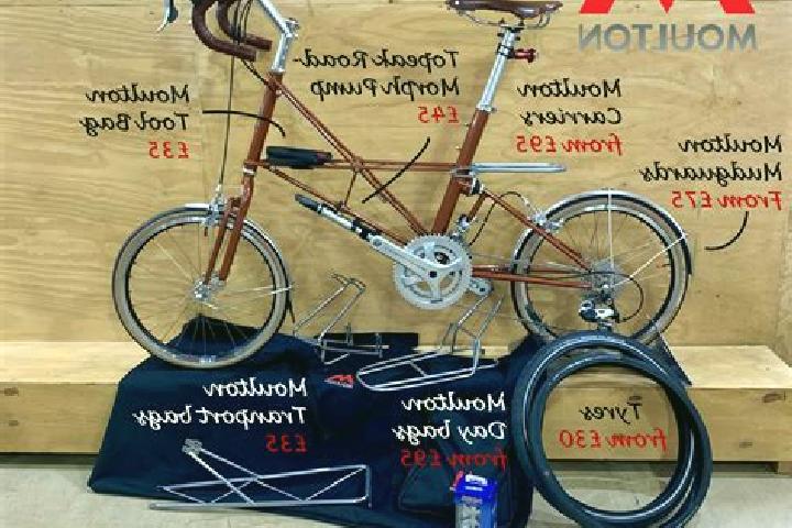 escort Moulton