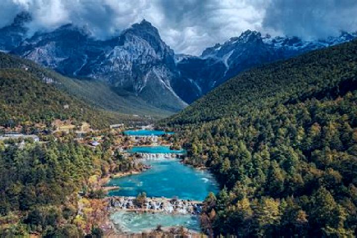 escort Mountain Lake