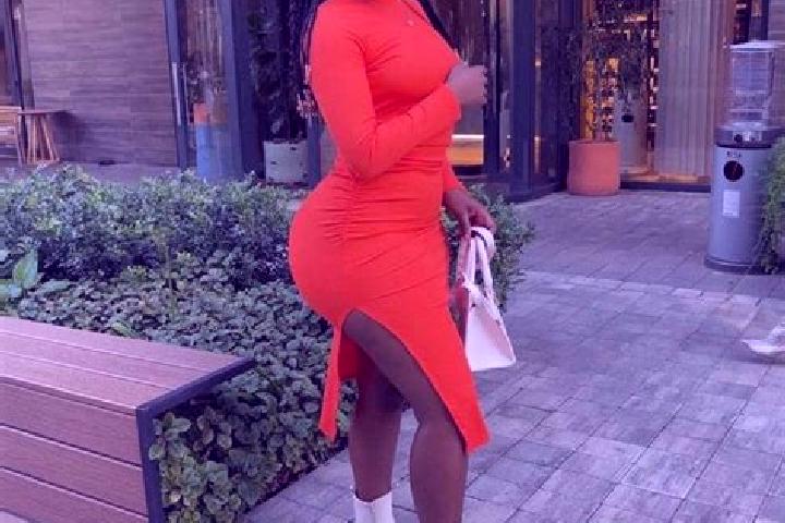 escort Mukono