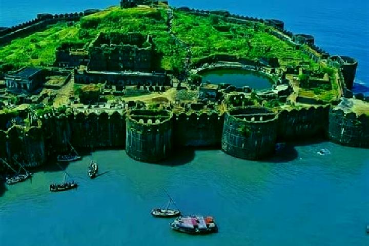 escort Murud
