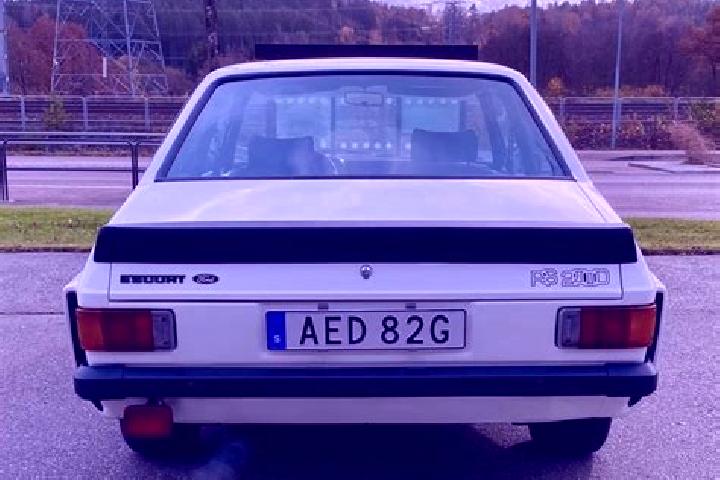 escort Na Di