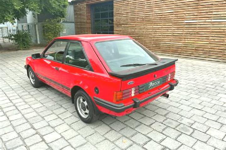 escort Naesviken