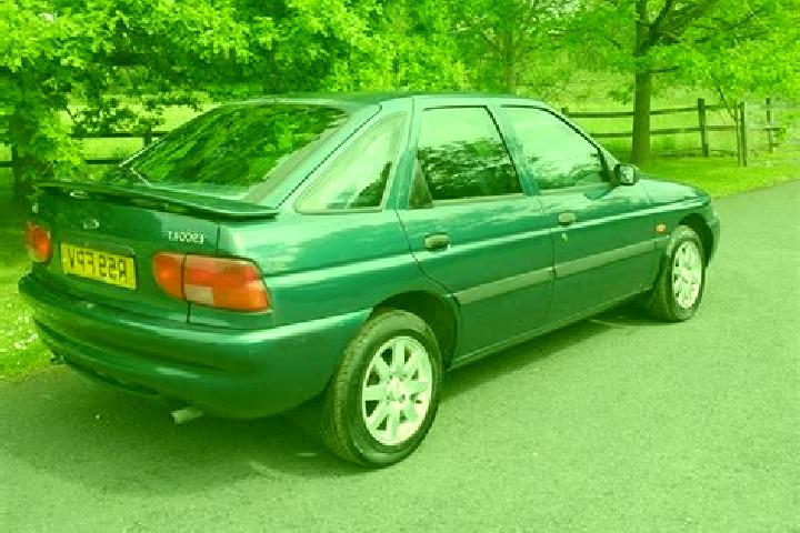escort Nahshon