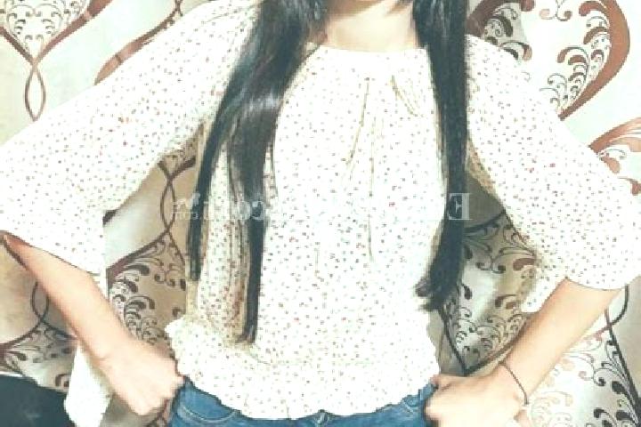 escort Nazia