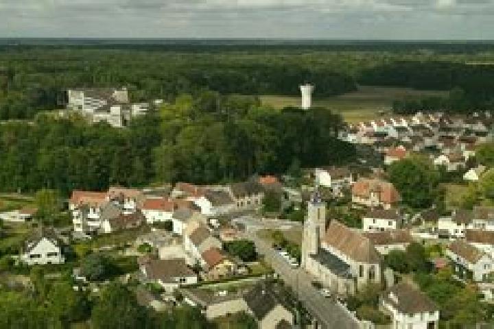 escort Neufmoutiers-en-Brie