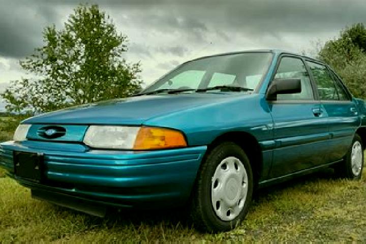 escort Neupetershain