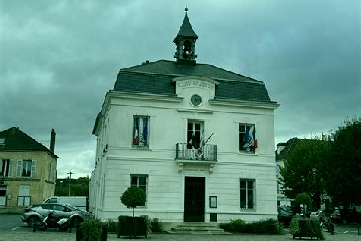 escort Neuville-sur-Oise
