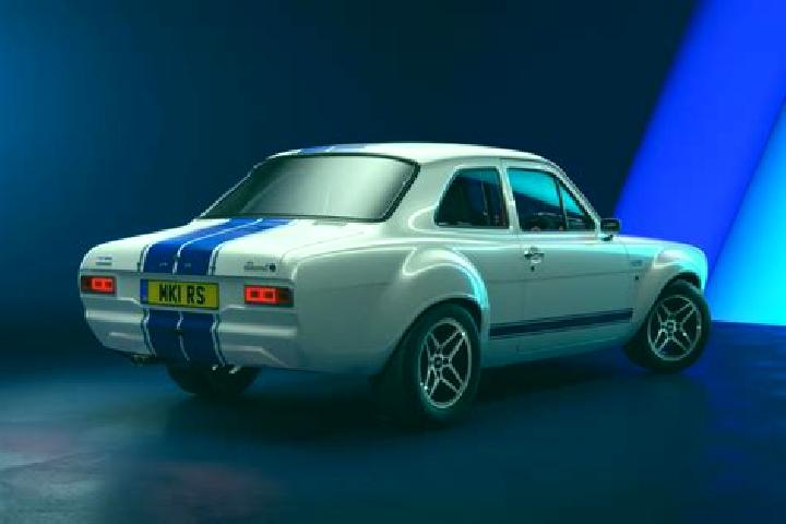 escort New Cassel