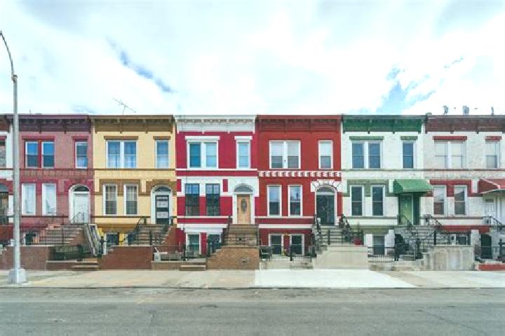 escort New Philadelphia