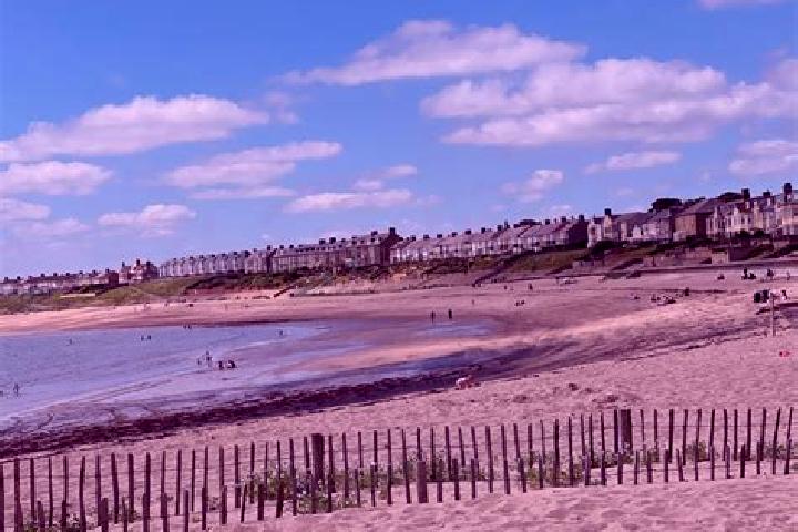 escort Newbiggin-by-the-Sea