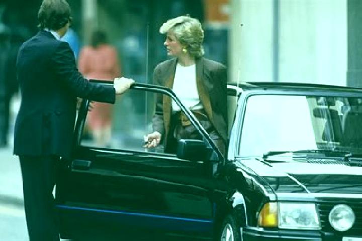 escort Niederzier