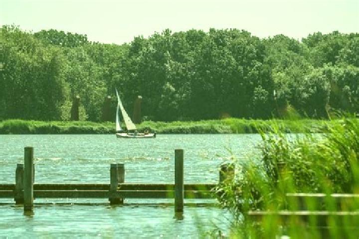 escort Nieuwerkerk aan den IJssel