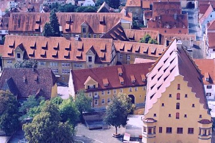 escort Noerdlingen