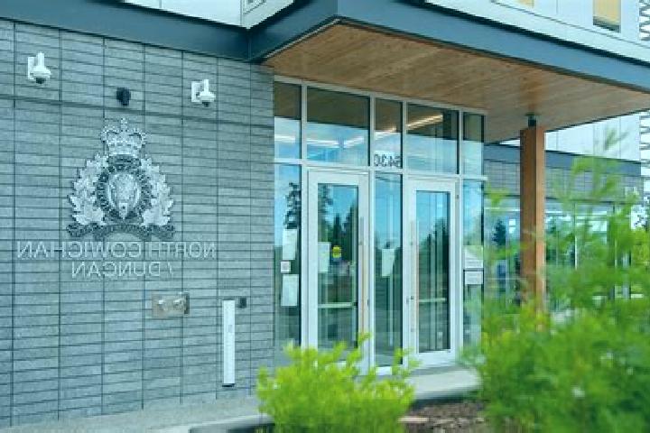 escort North Cowichan