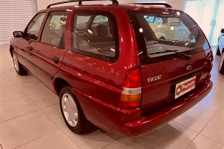 escort Nova Araca
