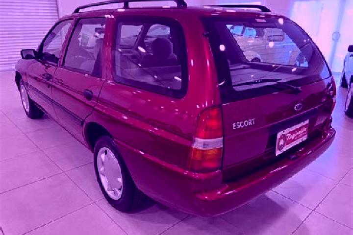 escort Nova Zhuchka