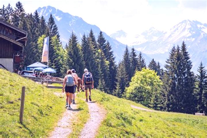 escort Obersdorf