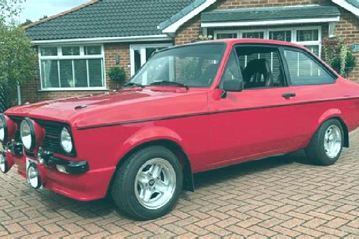 escort Old Newton