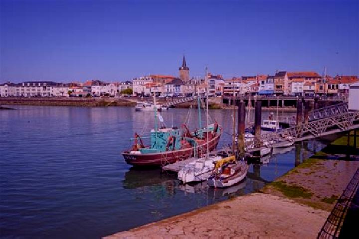 escort Olonne-sur-Mer