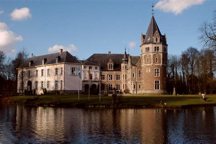 escort Oostmalle