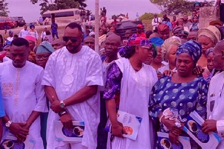 escort Otun-Ekiti