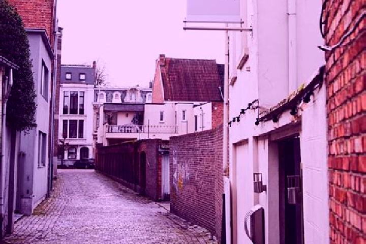 escort Oudegem