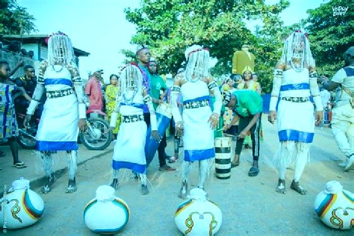 escort Ouidah