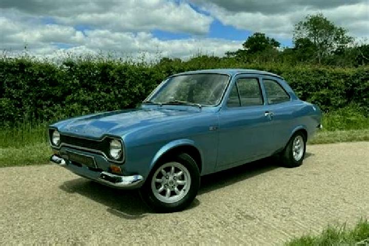 escort Ozery