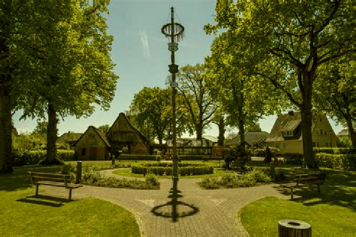escort Padenstedt