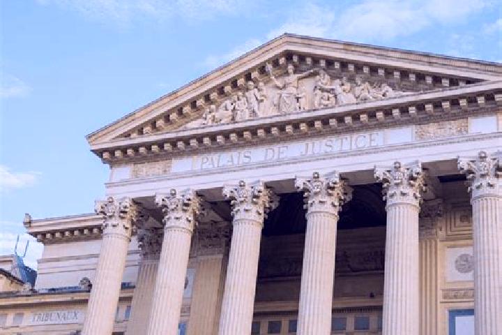 escort Palais de Justice