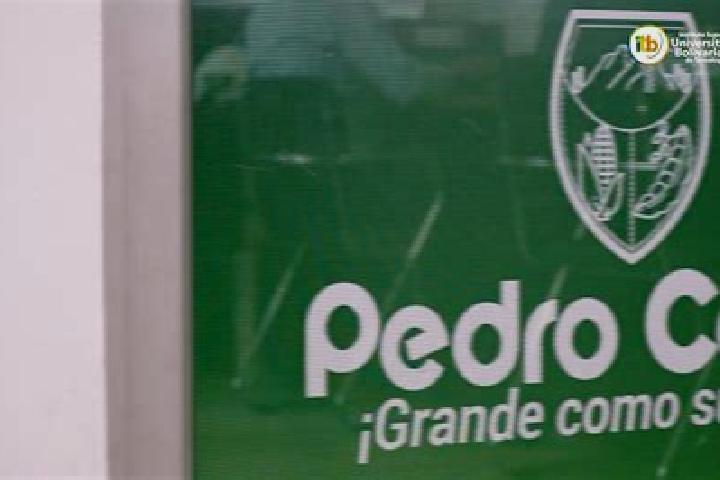 escort Pedro Carbo