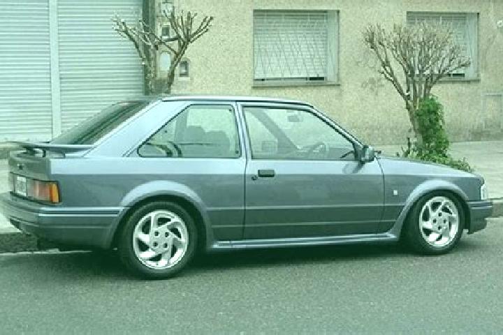 escort Peltre