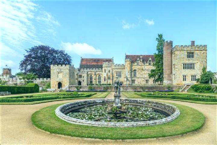 escort Penshurst