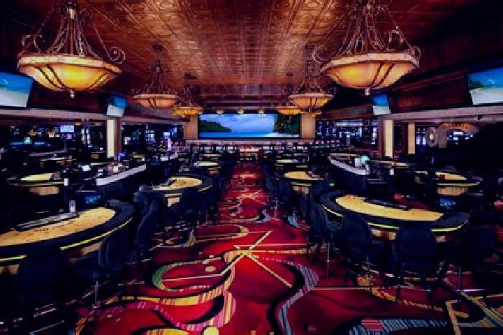 escort Peppermill Village