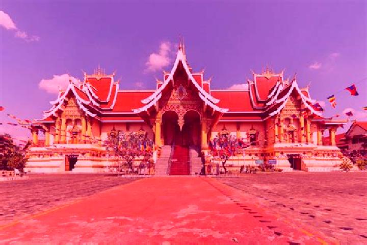 escort Phra Thong Kham