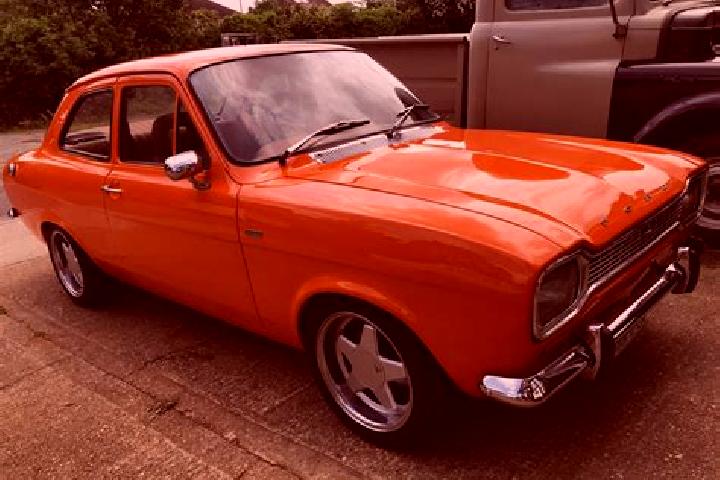 escort Phrasaeng