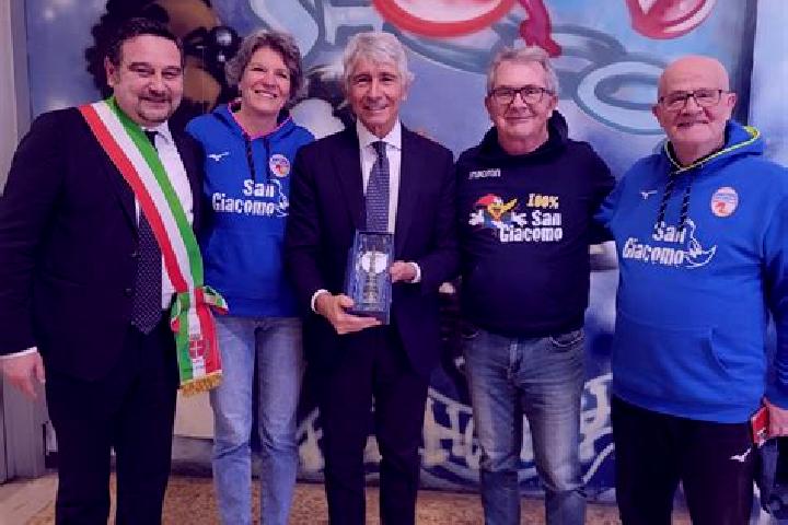 escort Piazzano-Piana la Fara