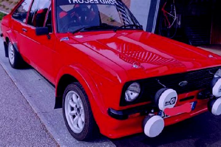 escort Pierre-de-Bresse