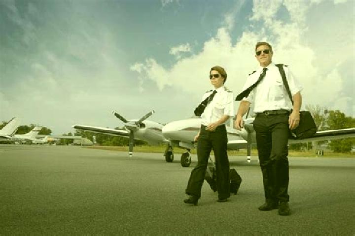 escort Pilotos