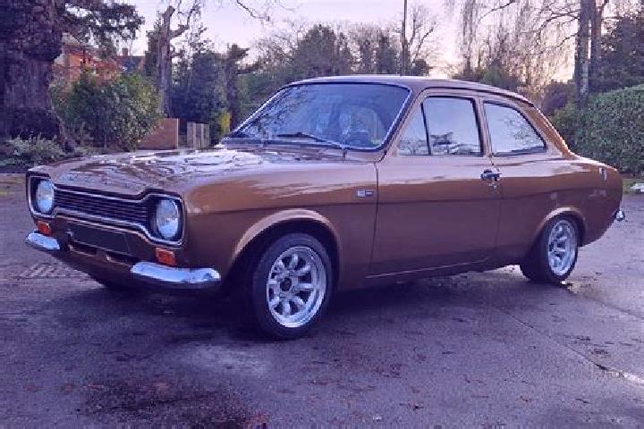 escort Pinchbeck