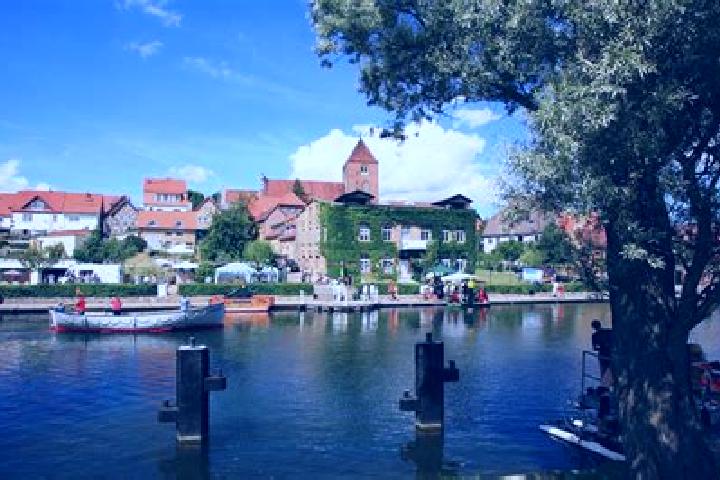 escort Plau am See