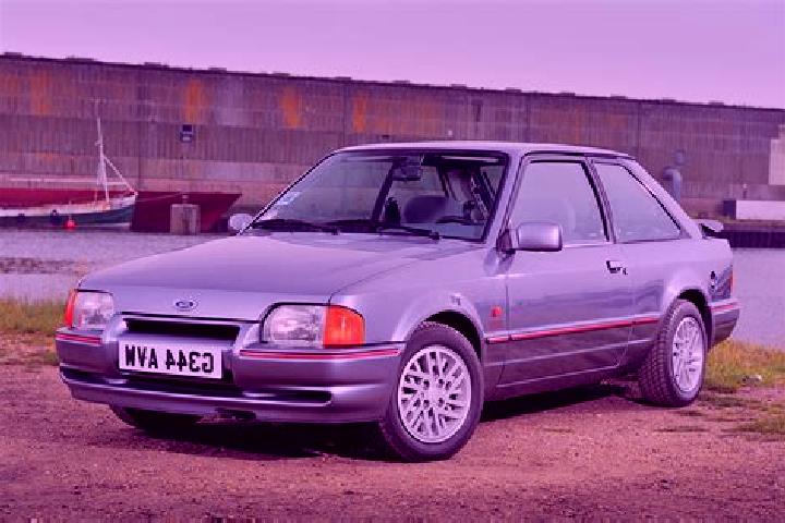escort Plumeliau