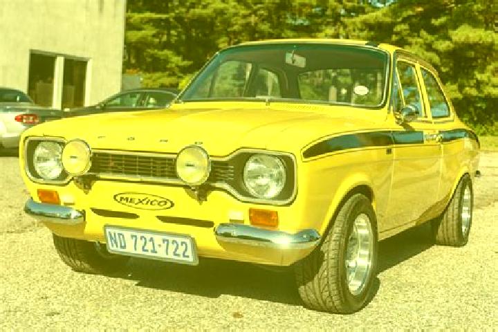 escort Pluwig