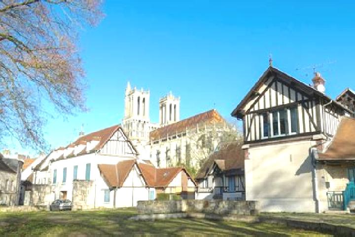 escort Pont-du-Chateau